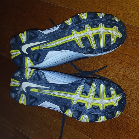Nike baseball cleats 12c(11c) - Picture 2 of 4
